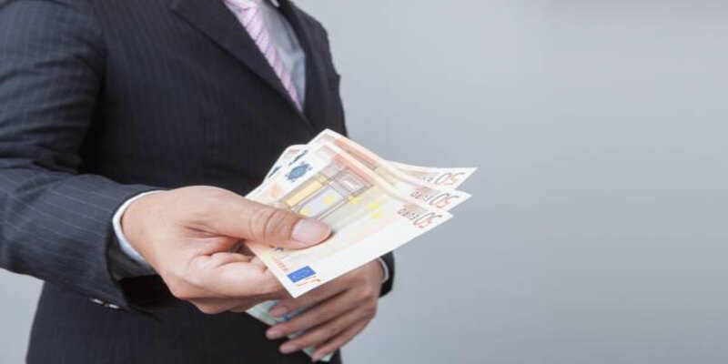 Nằm mơ thấy tiền đánh số gì trong từng trường hợp cụ thể?